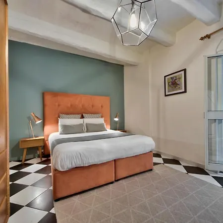 The House In Old Mint Street Apartmán