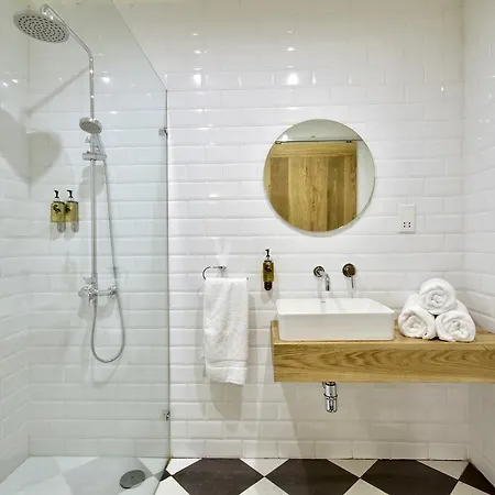 The House In Old Mint Street דירה *