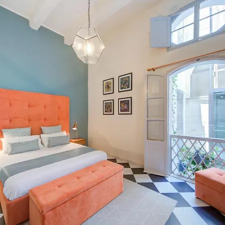 The House In Old Mint Street